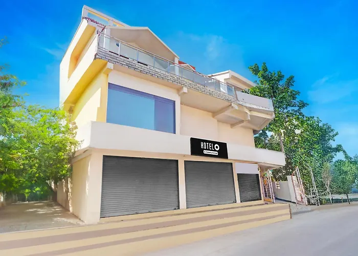 Super Hotel O Near Dilsuknagar Metro